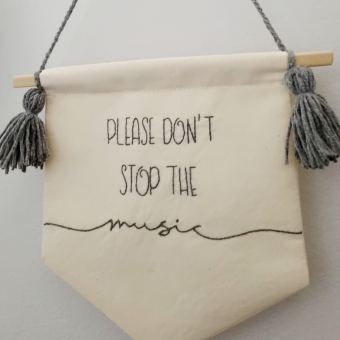 Bandeirola | Trama Suonare